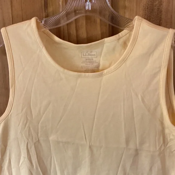 L.L. Bean Women's Light Yellow Tank Top Size Medium - Picture 3 of 5